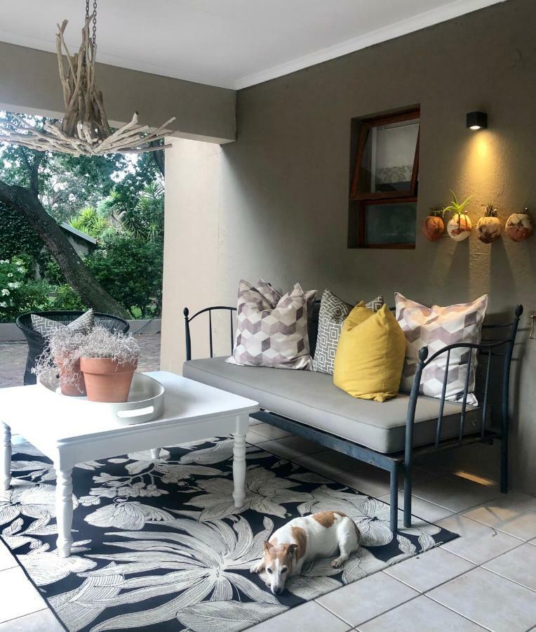 Bella B'S Bed & Breakfast โจฮันเนสเบิร์ก ภายนอก รูปภาพ